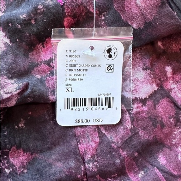 Free People Intimately Night Garden Combo Pajama Set Floral Top & Shorts NWT XL - Picture 9 of 9